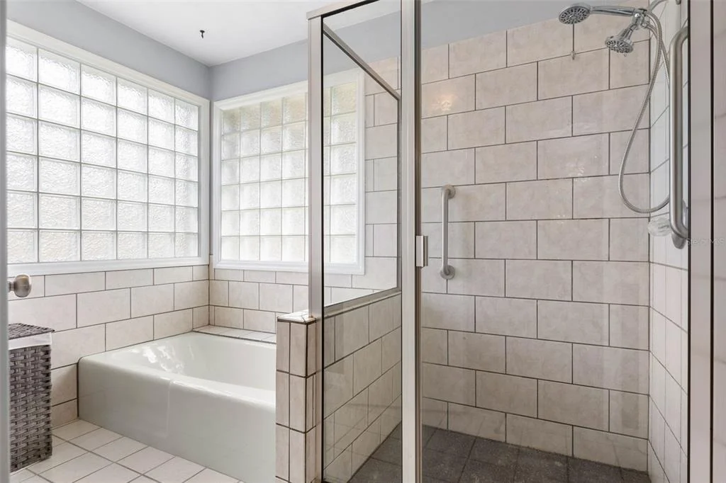 Photo of 60 KINGSLEY CIRCLE
