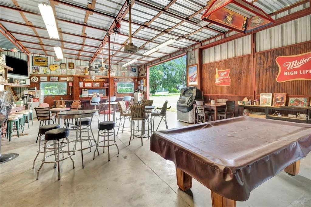 Photo of 7427 REDWING ROAD