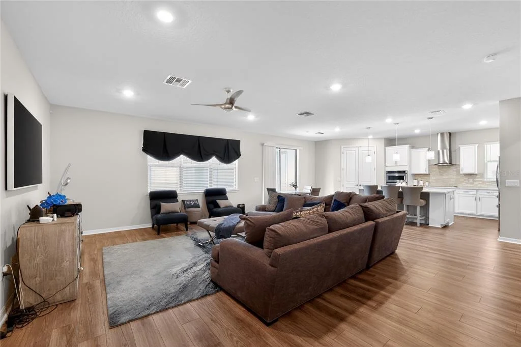 Photo of 19263 BRIARBROOK DRIVE
