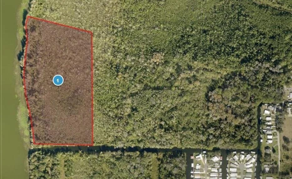 Photo of 13401 PALM DRIVE