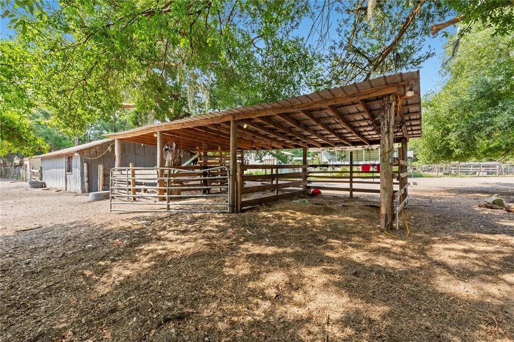 Photo of 85276 HARTS ROAD