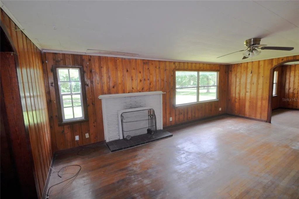 Photo of 18491 NE STATE ROAD 121