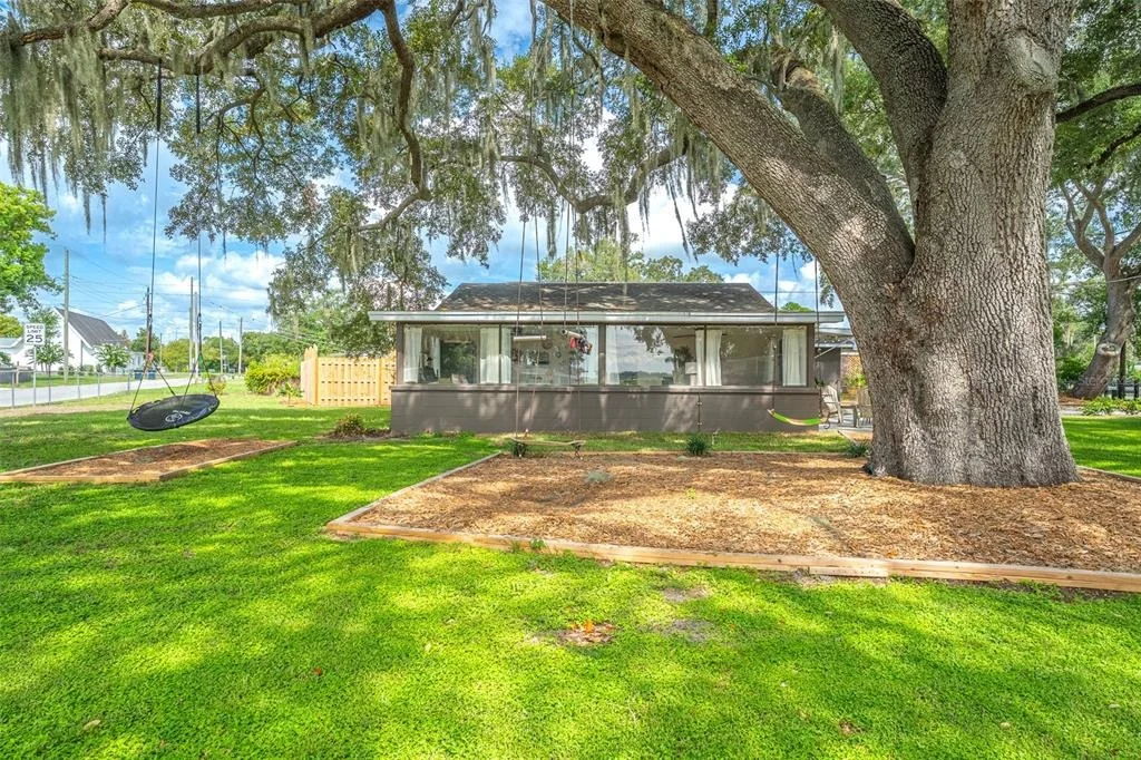 Photo of 310 RICO WAY
