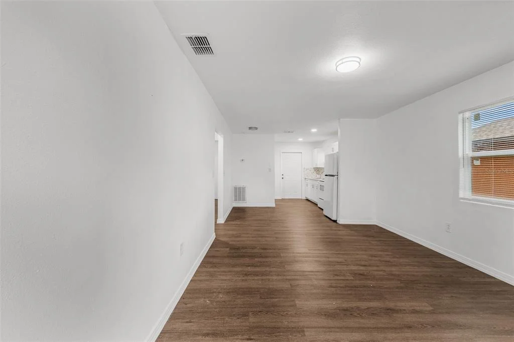 Photo of 825 BOOKER AVENUE