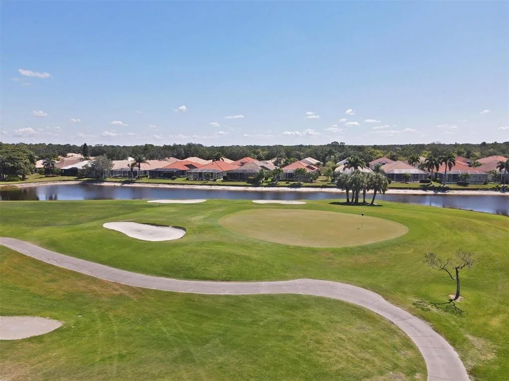 Photo of 815 TROPEZ LANE