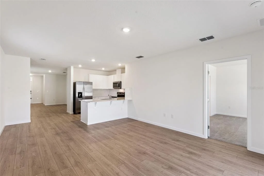 Photo of 1030 COMMONS WAY