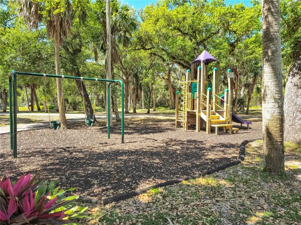 Photo of 16237 CAPE HORN BOULEVARD