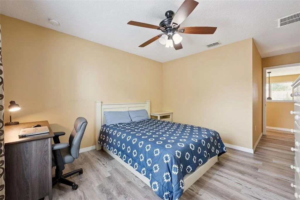 Photo of 4880 POOLSIDE DRIVE