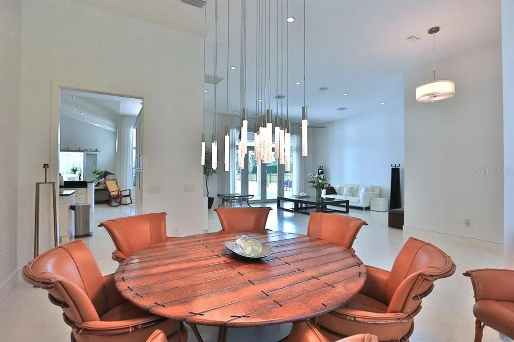 Photo of 601 SE 80TH STREET