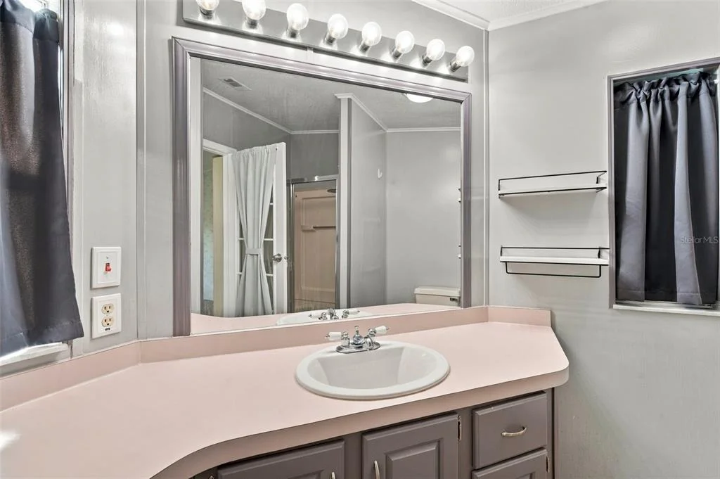 Photo of 340 CANAL WAY