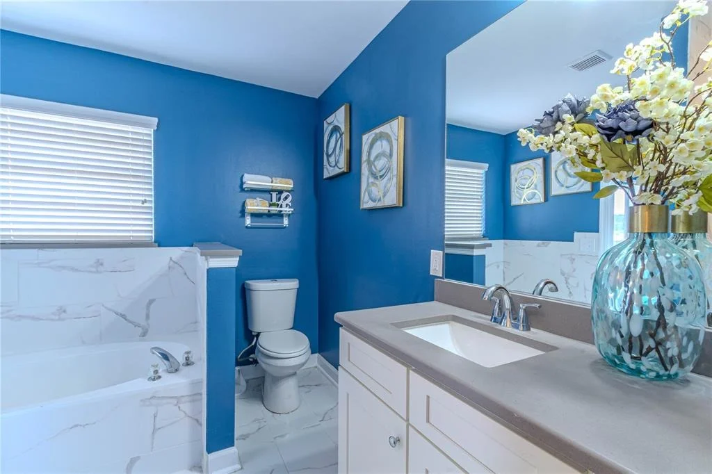 Photo of 6526 LYNN ROAD
