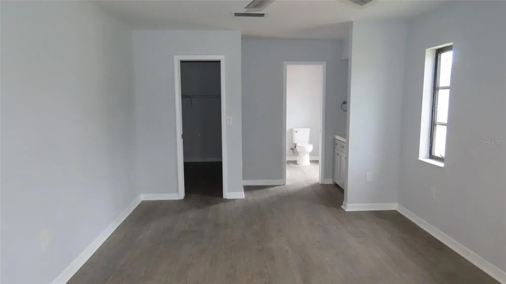 Photo of 807 NECTAR ROAD