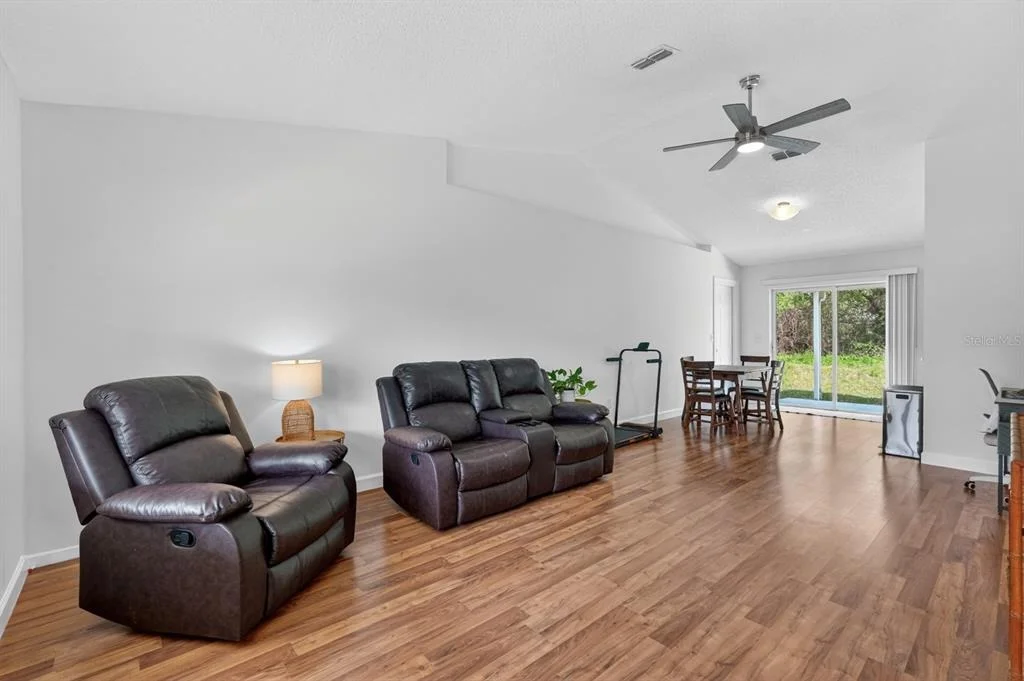 Photo of 228 RIVER ISLAND CIRCLE
