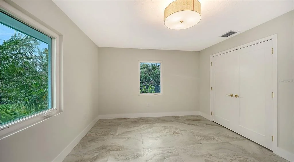 Photo of 1967 BROOKHAVEN DRIVE
