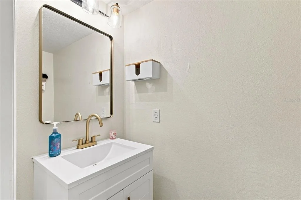Photo of 6113 WATERFIELD WAY