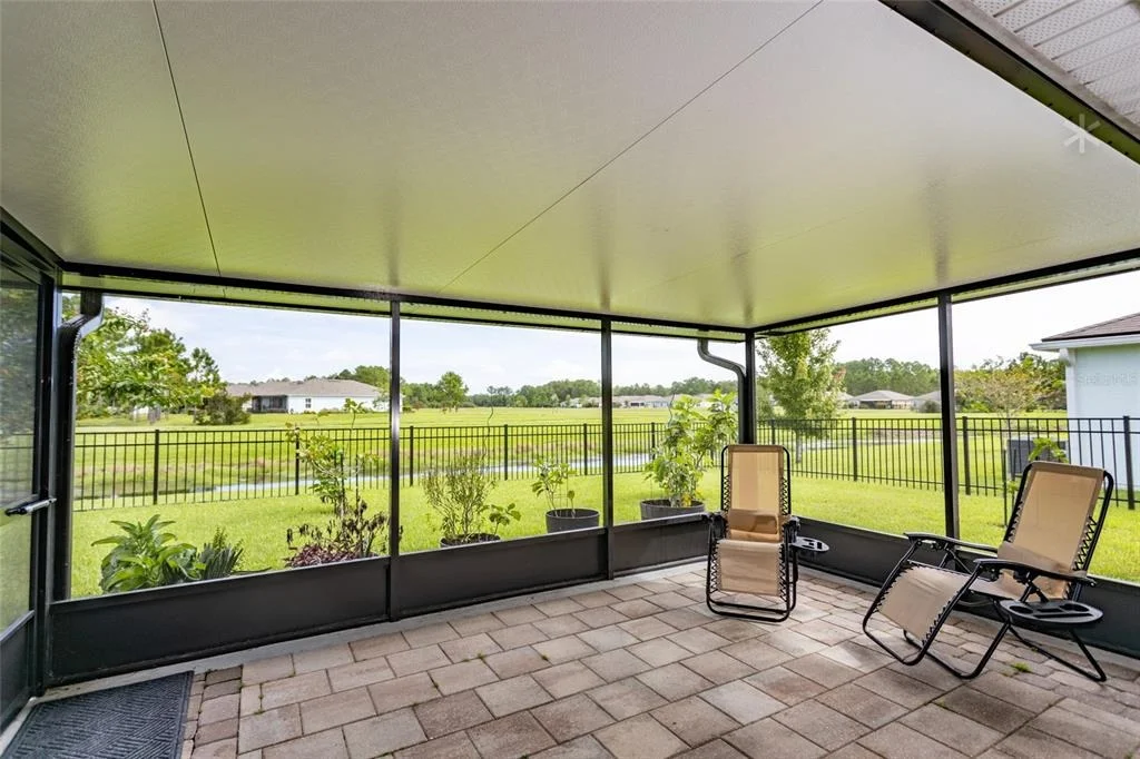 Photo of 118 GOLFVIEW COURT