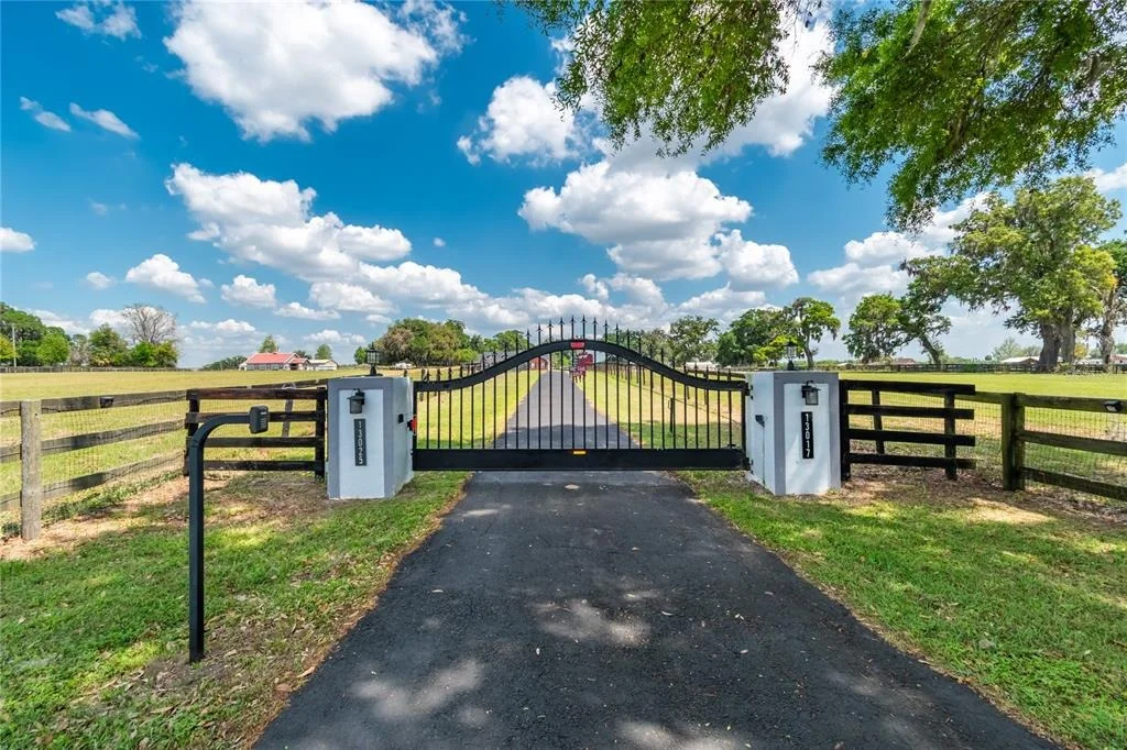 Photo of 13025 NW GAINESVILLE ROAD