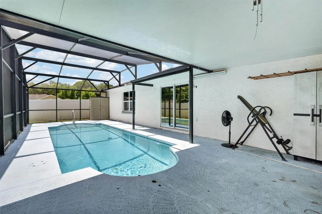 Photo of 20 LAKE MEADOW WAY