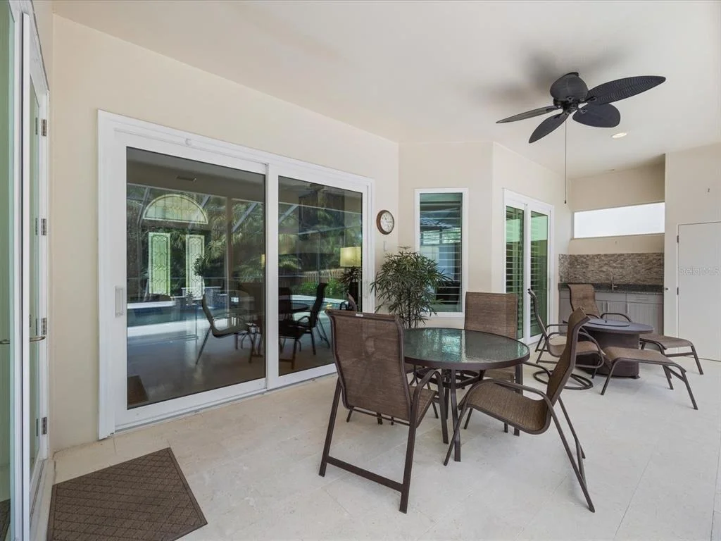 Photo of 4987 CROSS POINTE DRIVE