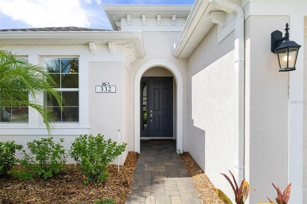 Photo of 332 CHANTILLY TRAIL