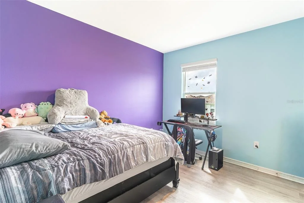 Photo of 1328 DAISY FIELD DRIVE