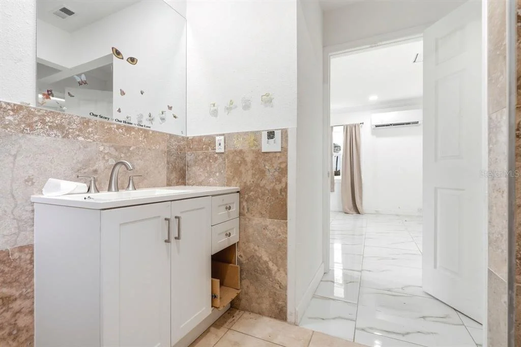Photo of 5202 RIVERSIDE DRIVE