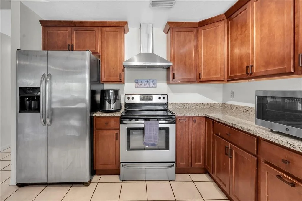Photo of 914 HARBOR CIRCLE