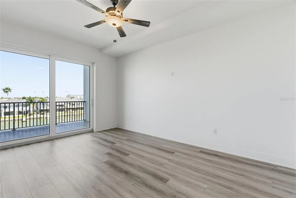 Photo of Unit 305 at 400 150TH AVENUE
