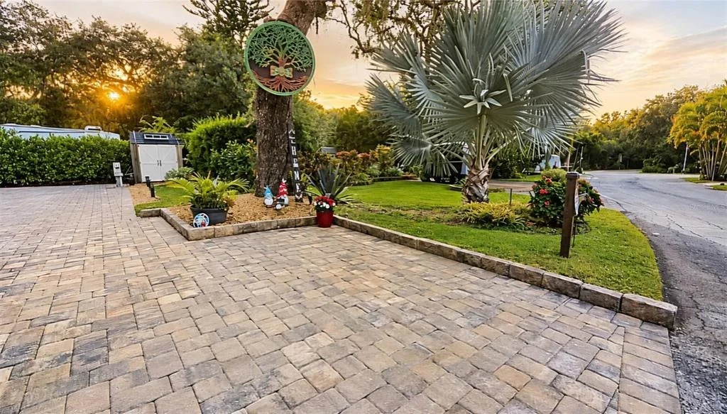 Photo of 332 BOBCAT LANE