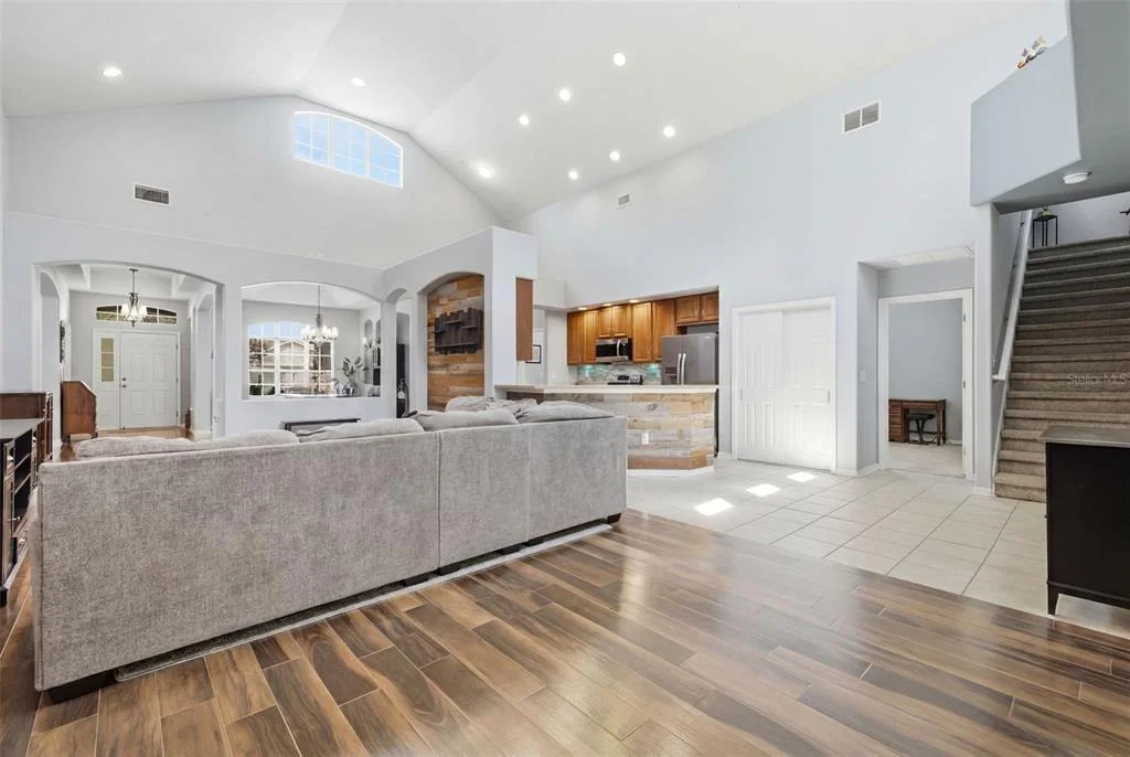 Photo of 6846 PINE SPRINGS
