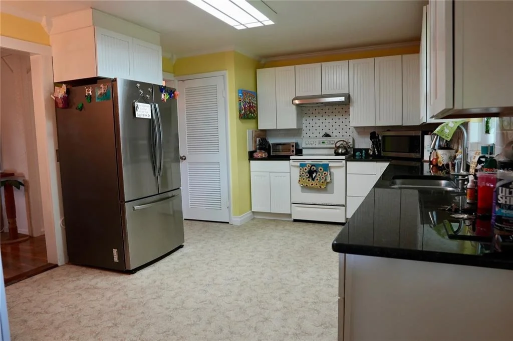 Photo of 11690 NW 160TH STREET