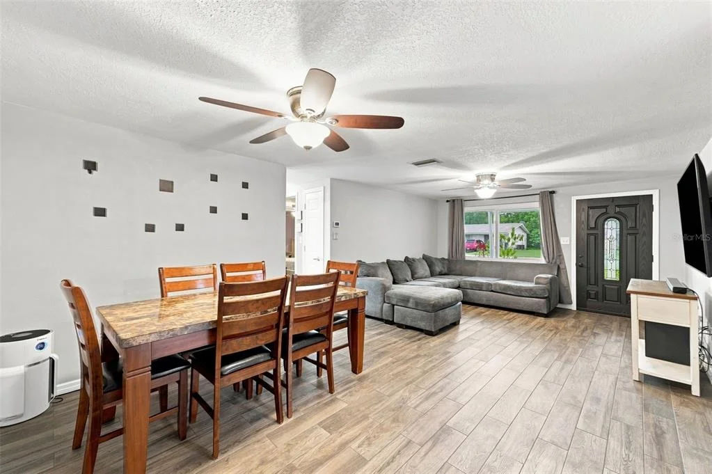 Photo of 4108 REDWING DRIVE