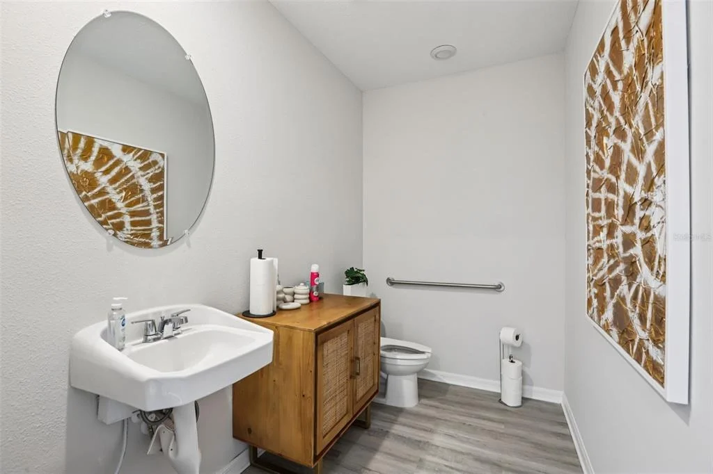 Photo of 4262 LESTER DRIVE