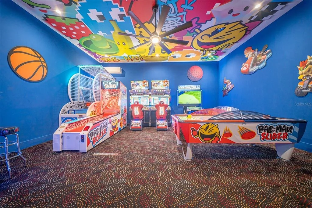 Photo of 900 GOLDEN BEAR DRIVE