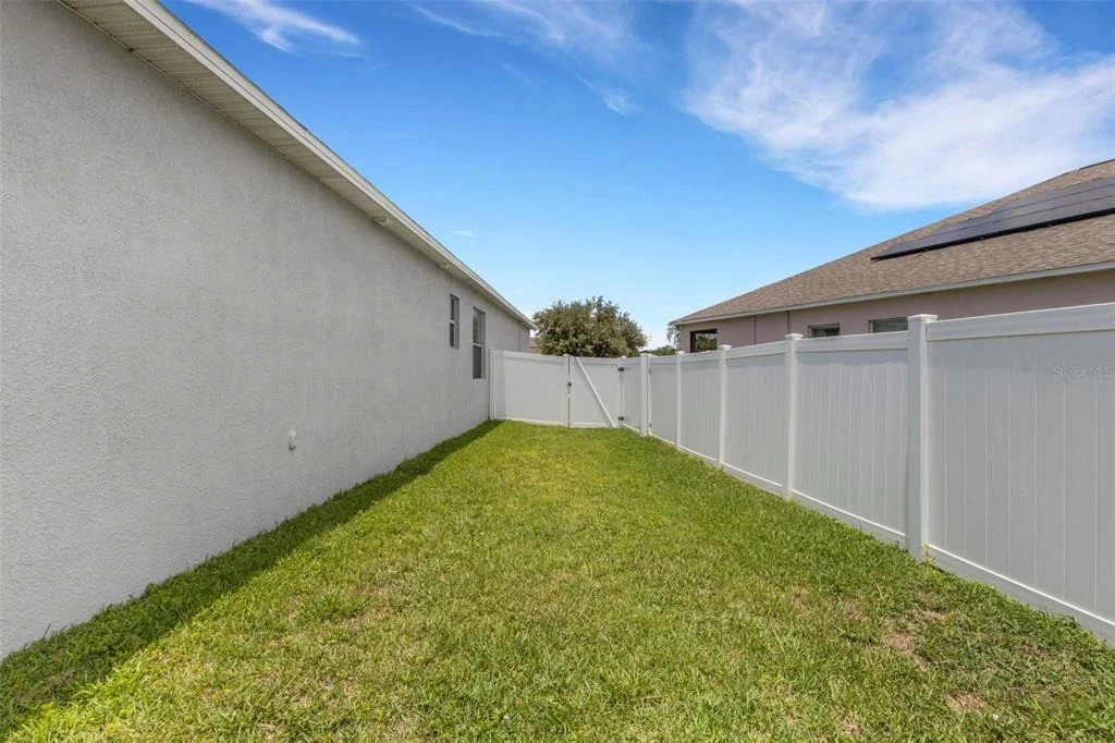Photo of 611 WABASH BREEZE CIRCLE