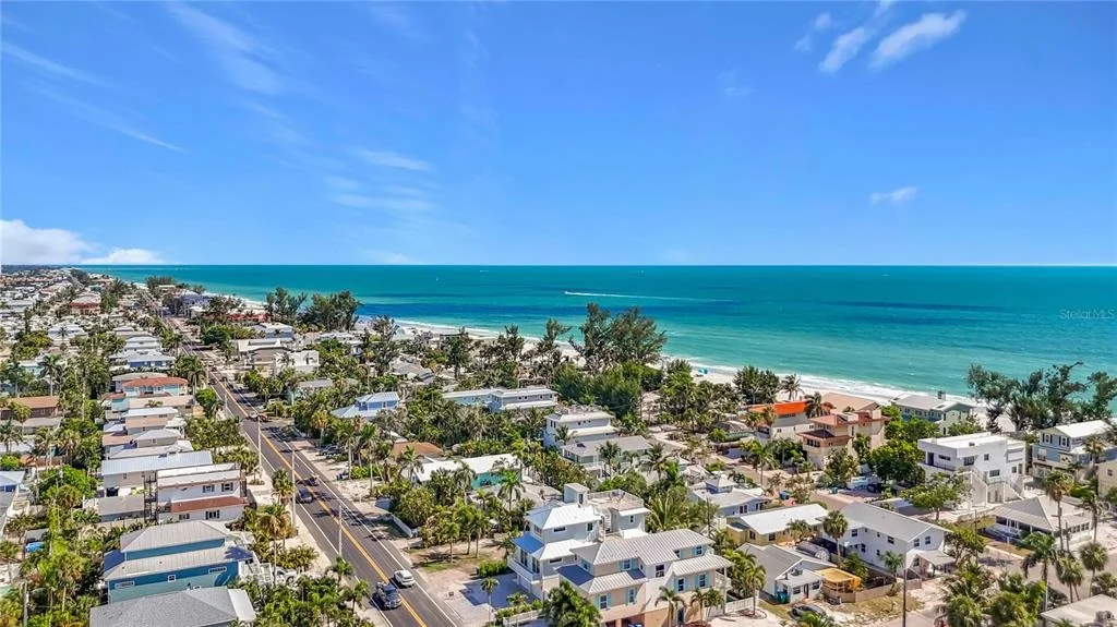 Photo of 2918 GULF DRIVE