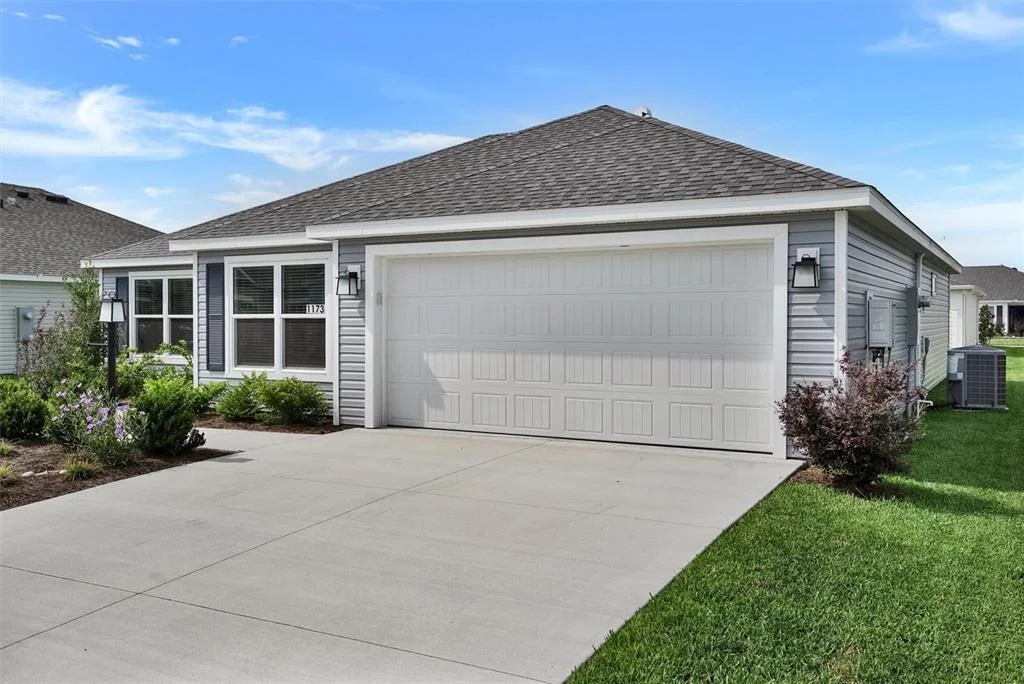 Photo of 1173 LONGENECKER LOOP