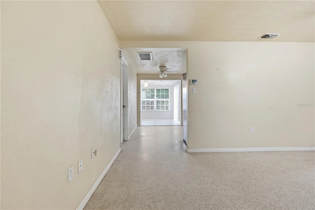 Photo of 2122 HOLIDAY DRIVE