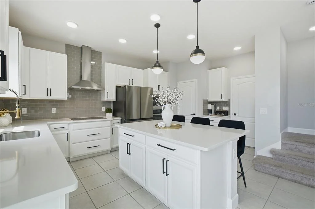 Photo of 5030 SHADY PINES DRIVE