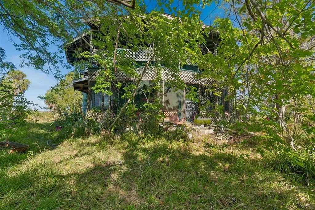 Photo of 10501 PINE ISLAND DRIVE