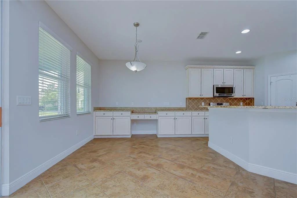 Photo of 6622 FAIRWATER DRIVE