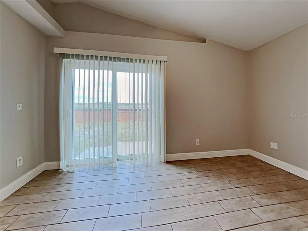 Photo of 1604 CHATHAM CIRCLE