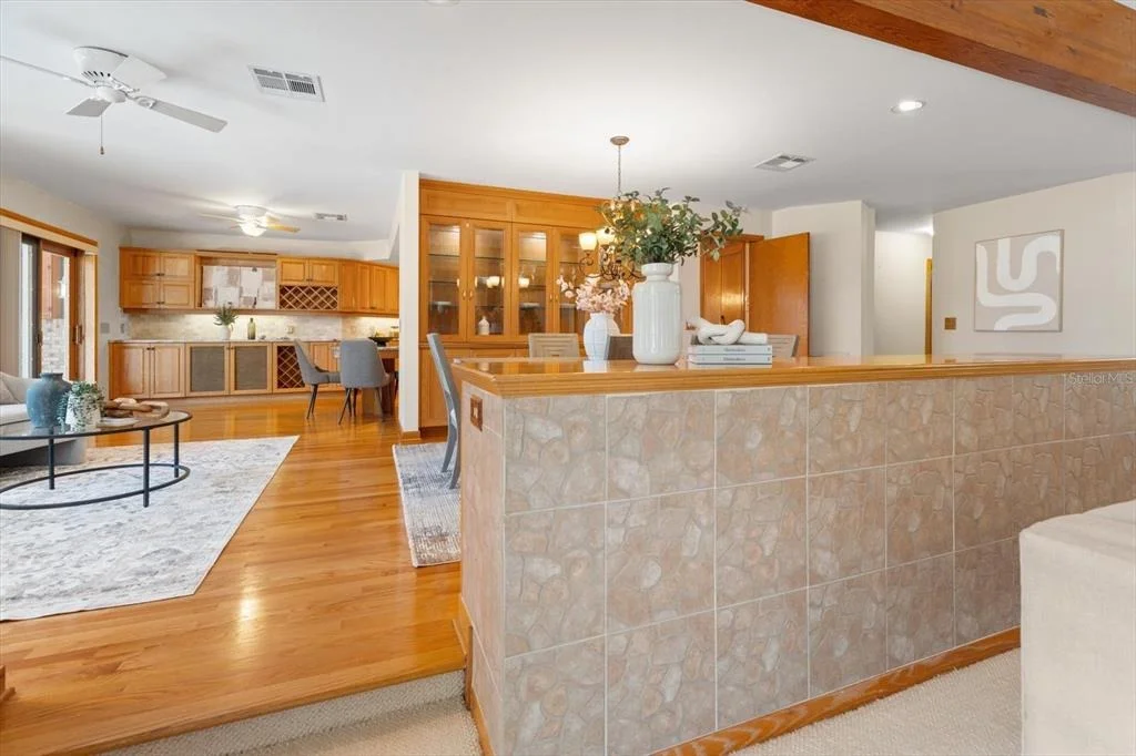 Photo of 220 HARBOR VIEW LANE