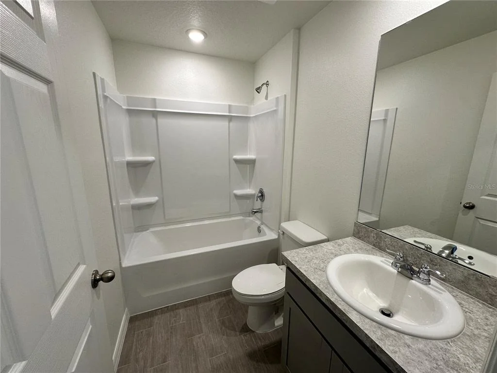 Photo of 48 RIPPLING BROOK DRIVE