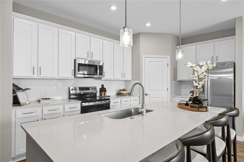 Photo of 1818 HORSETAIL DRIVE