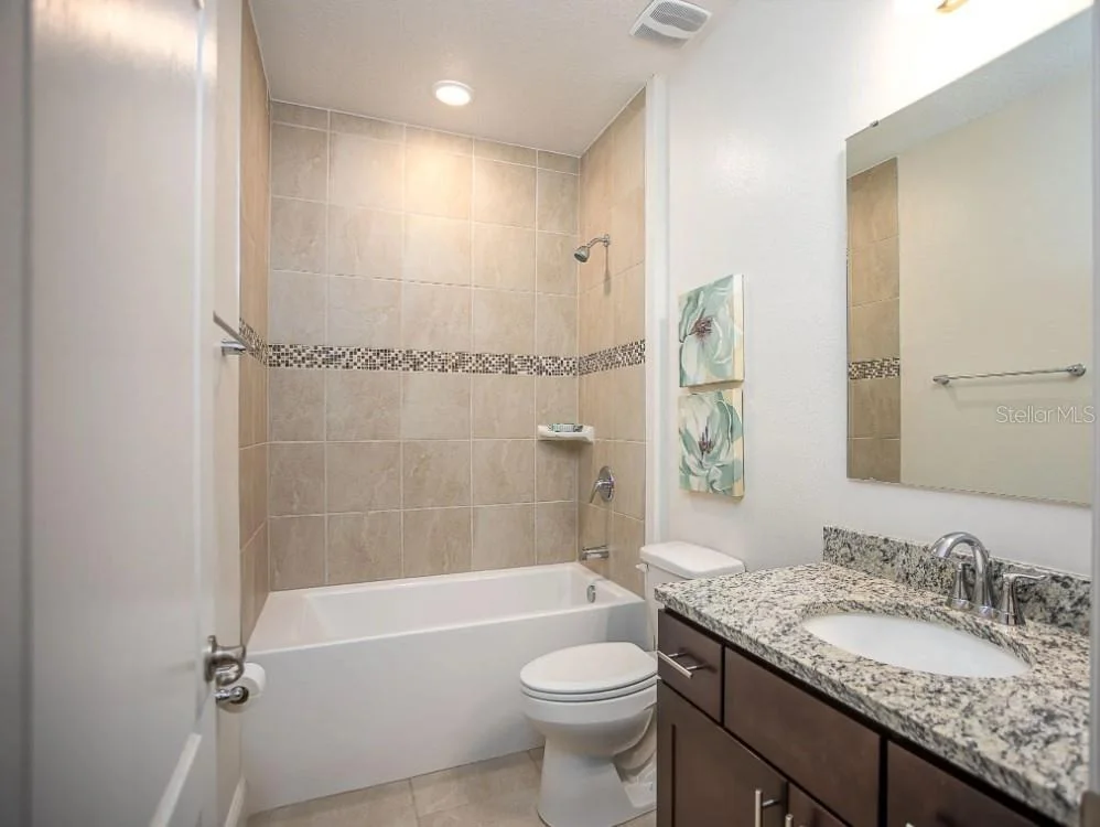 Photo of 8600 OAKSTONE CIRCLE