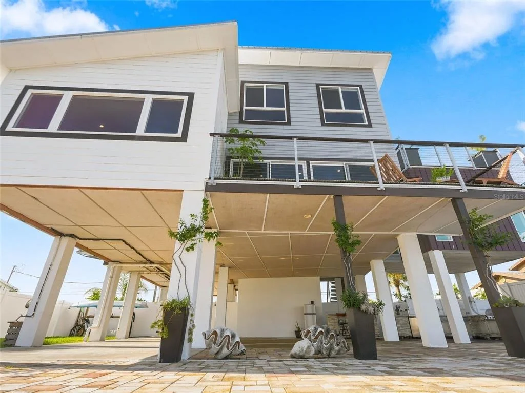 Photo of 3385 GULFVIEW DRIVE