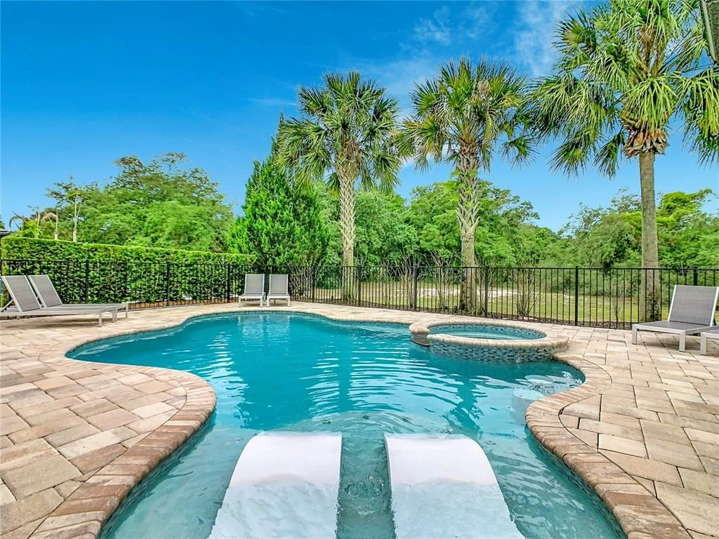 Photo of 8193 VALHALLA TERRACE