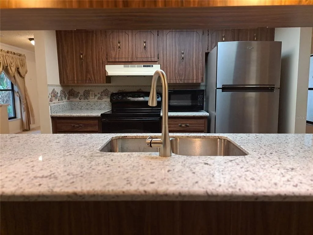 Photo of 5672 AVE H