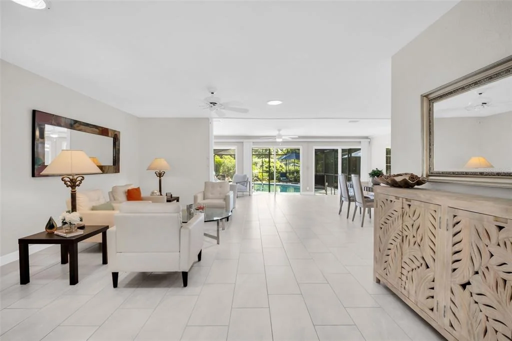 Photo of 1309 GILLESPIE DRIVE